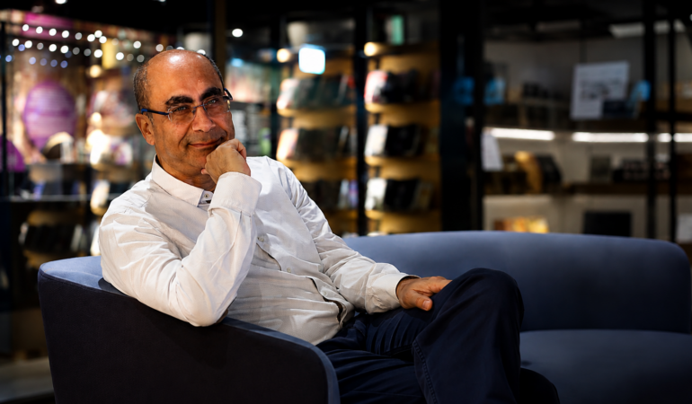 derviş  zaim