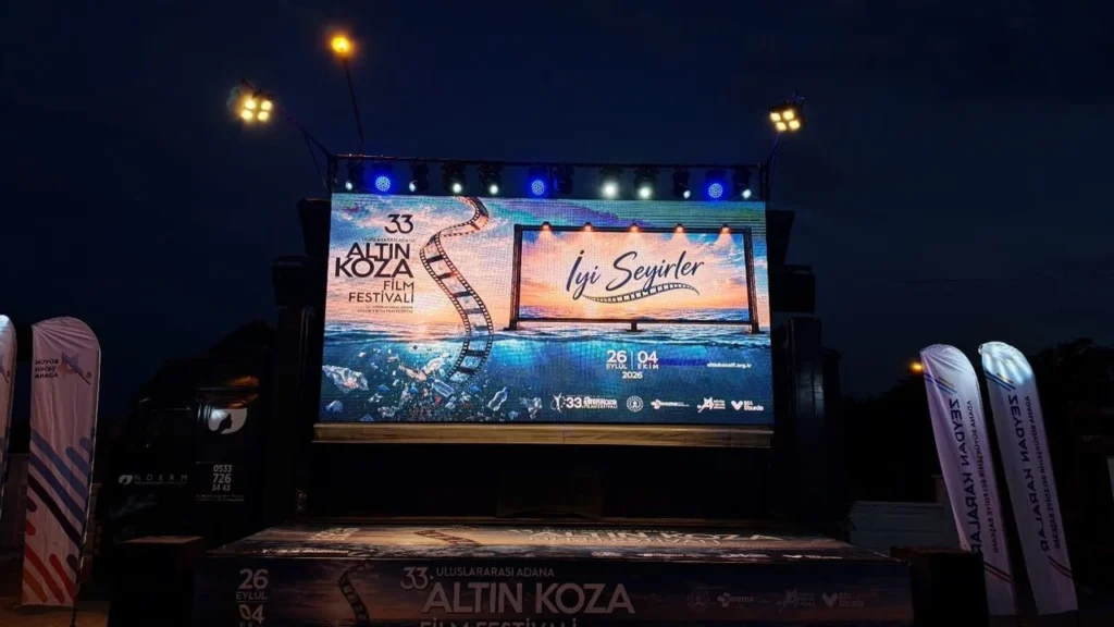 altin-koza-coskusu-arguvanda-gezici-sinema-tiri-malatyalilari-meydanda-bulusturdu-1